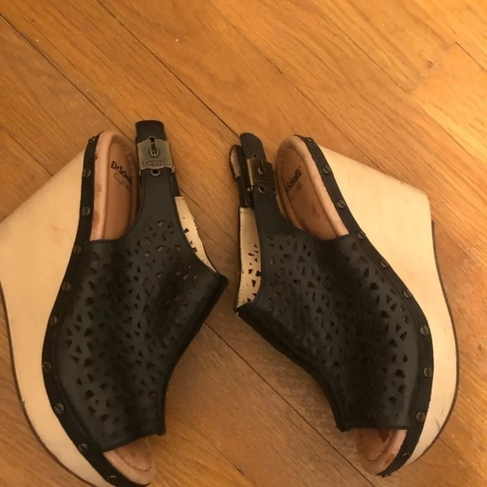 Dr. Scholls studs along